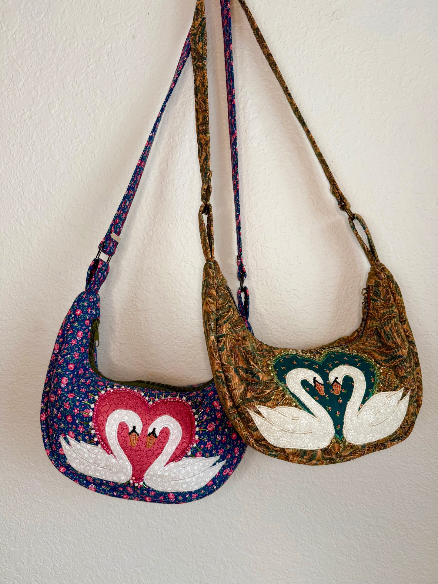 Golden Bronze Swan Purse