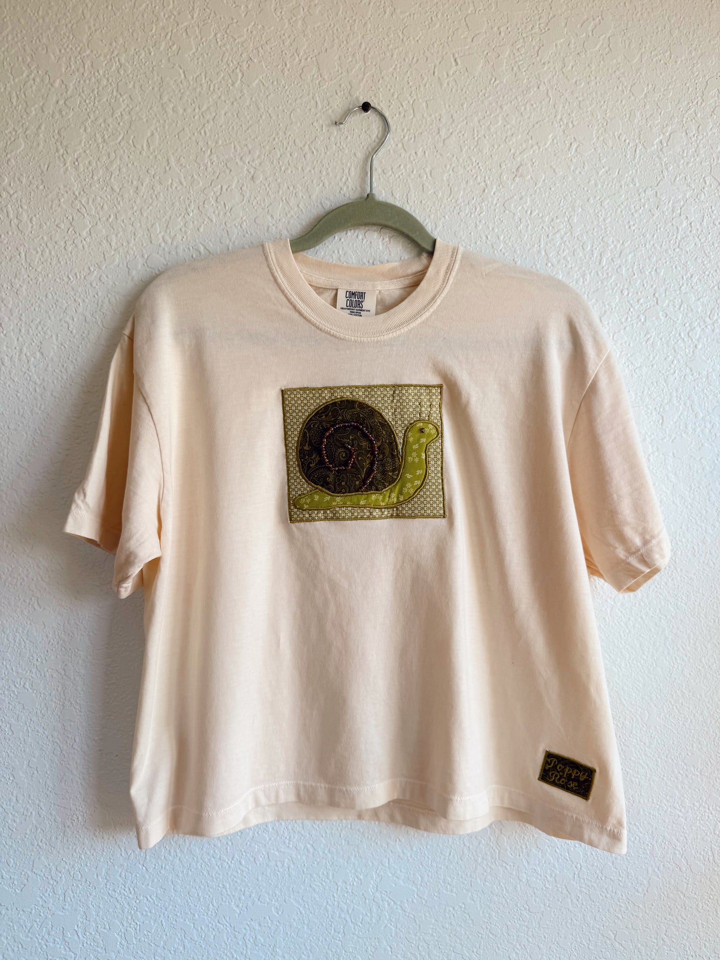 Green Snail Tee (L)