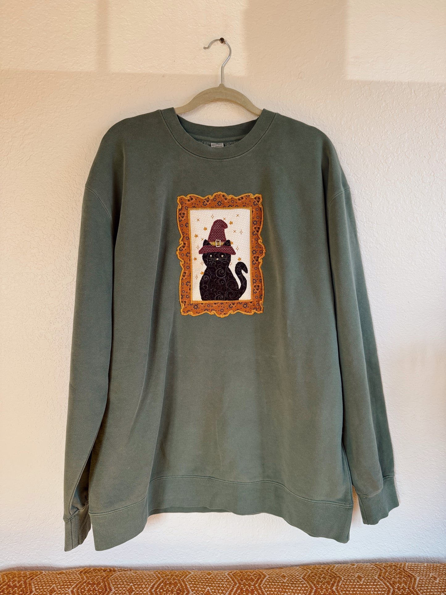 Witch Kitty Crew (XL)