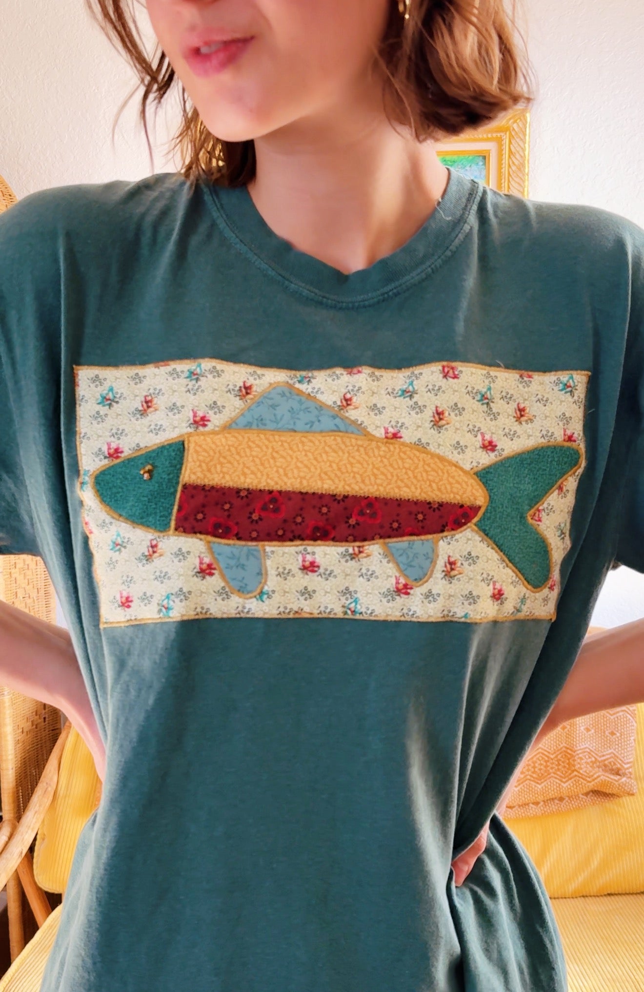 Fish Applique Tee (L)