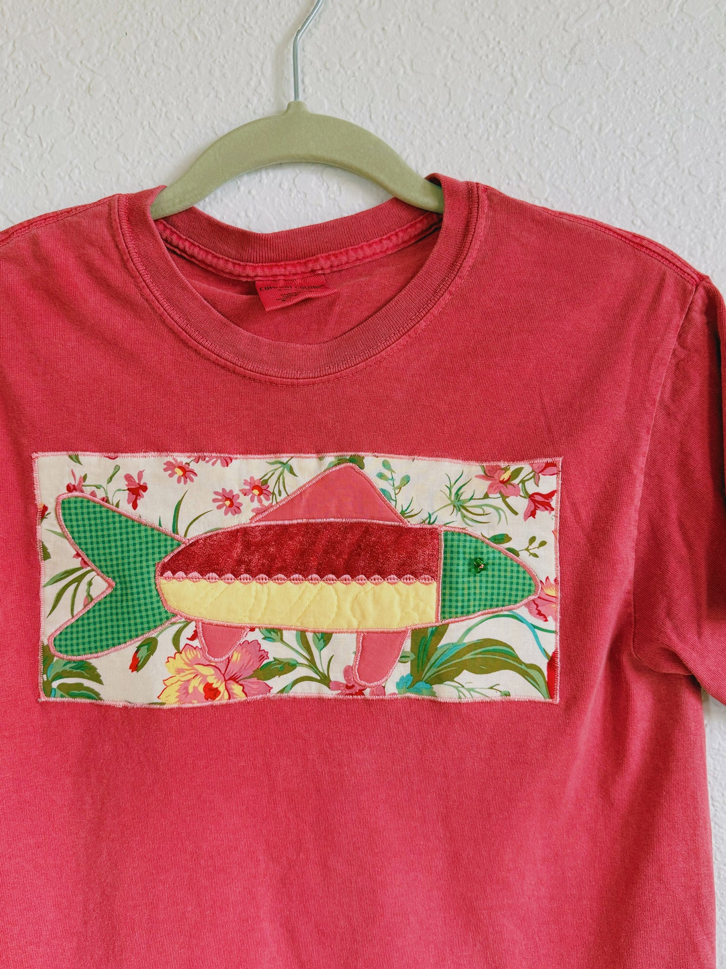 Raspberry Fish Tee (S)
