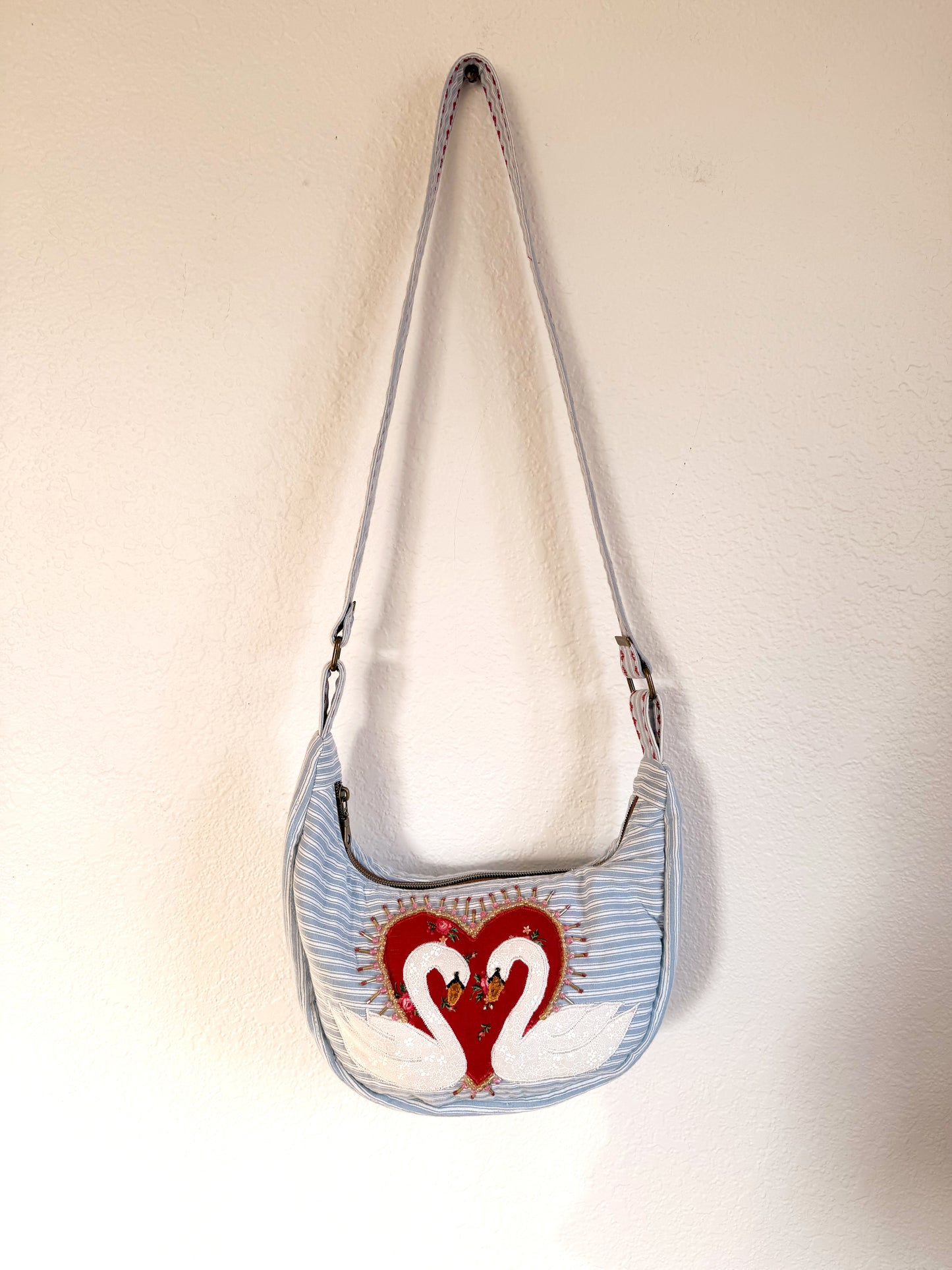 Seersucker Swan Purse