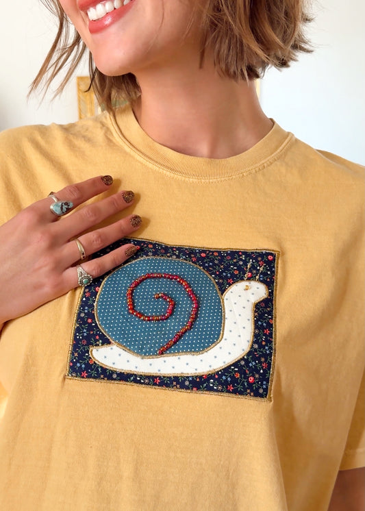 Yellow Snail Tee (L)