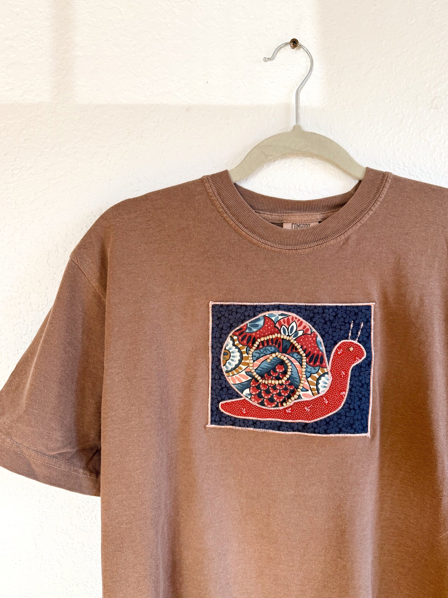 Brown Snail Tee (M)