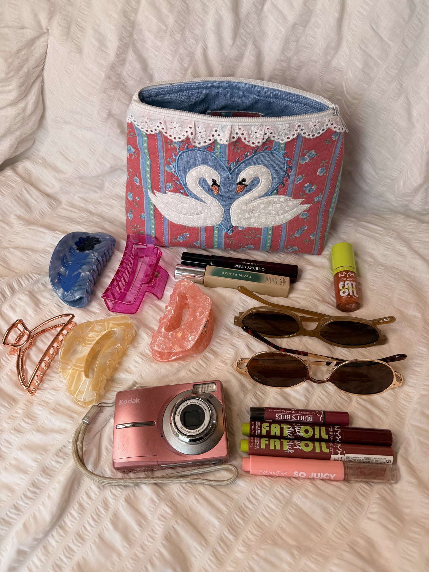 Swan Makeup Bag