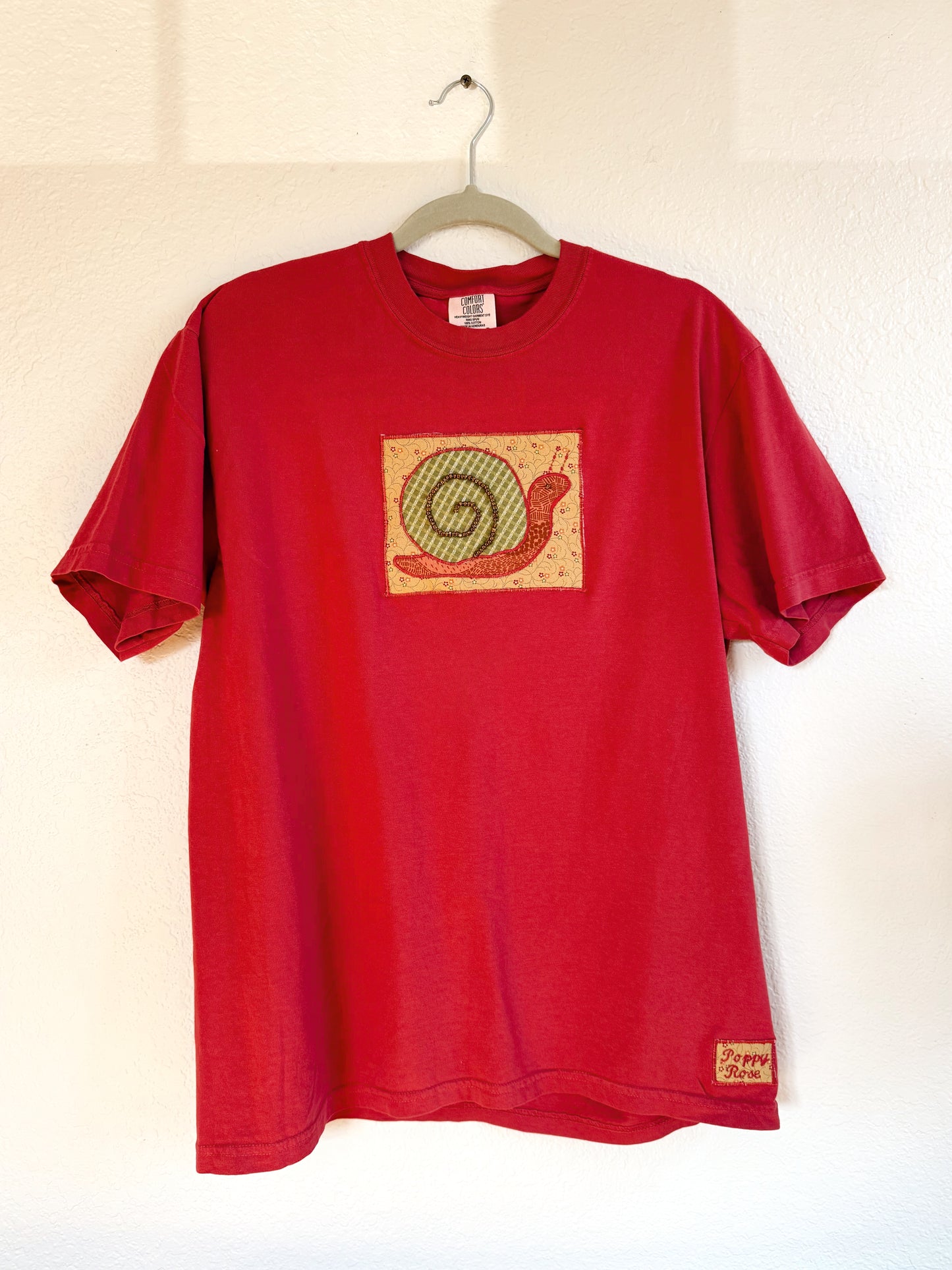 Red Snail Tee (L)