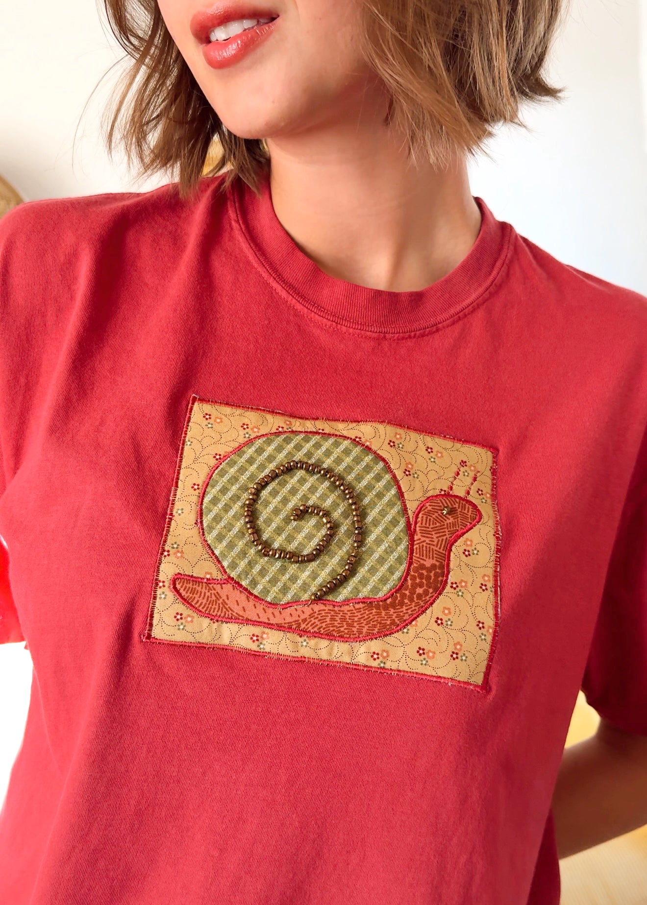Red Snail Tee (L)