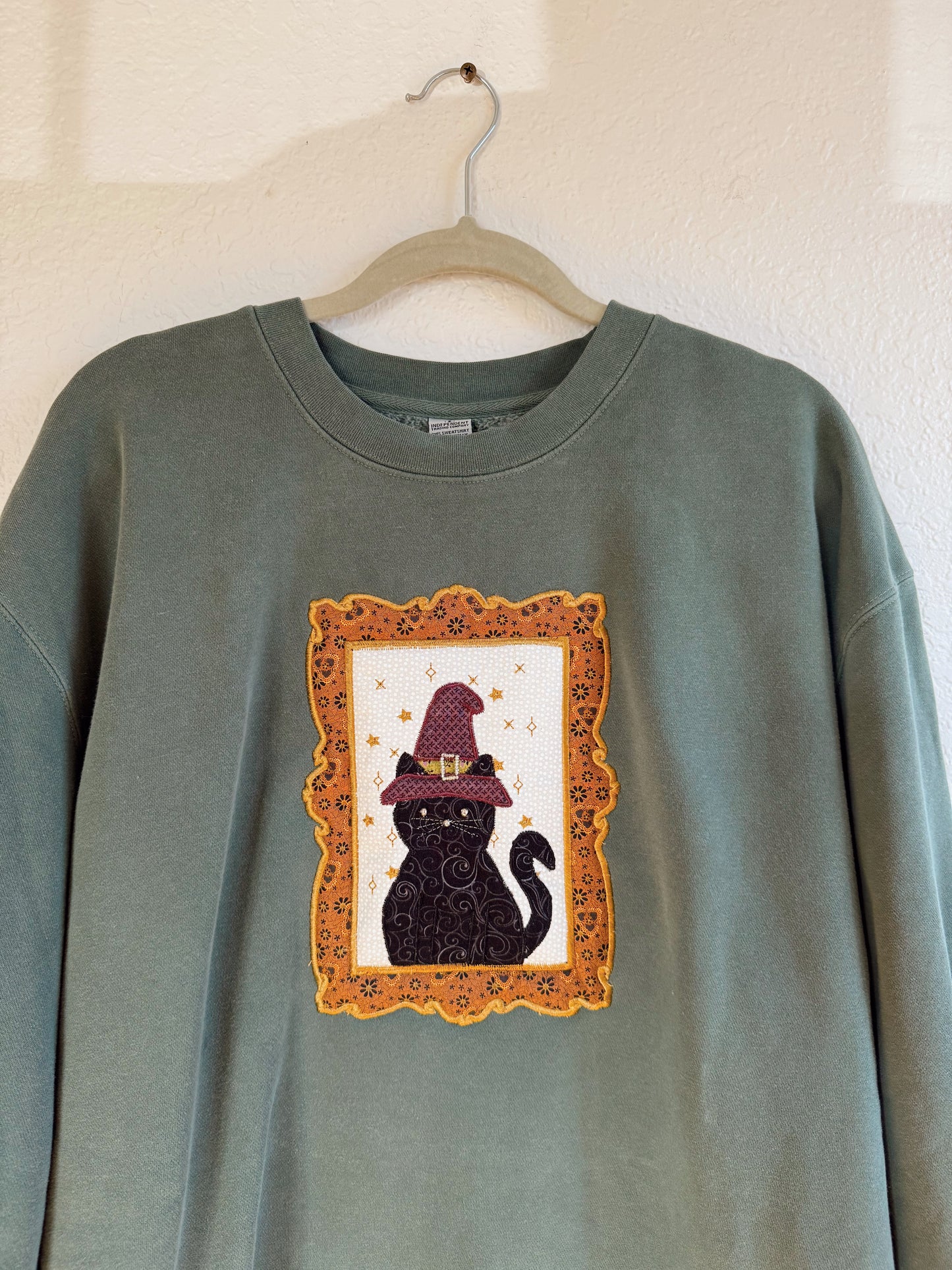 Witch Kitty Crew (XL)